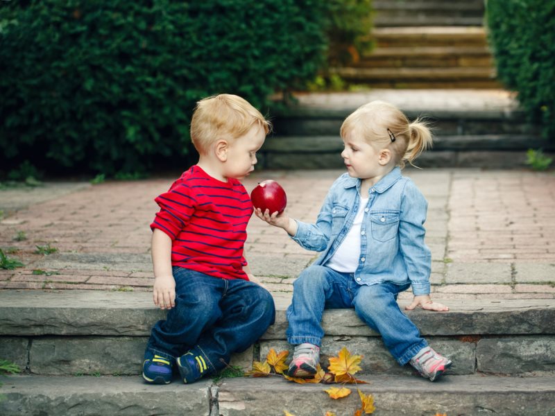 6 порад, як виховати у дитині гарні манери
